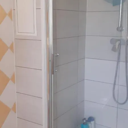 Apartment Proche Paris Et Roissy Persan